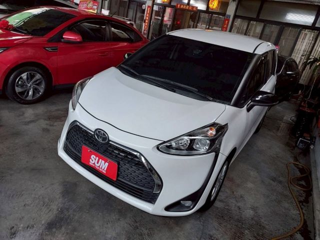 ~I-KEY~恆溫~8 安~車道偏移~循跡防滑~多功能影音~場內同款車多台~歡迎預約賞車~輕鬆全額貸~  第2張相片