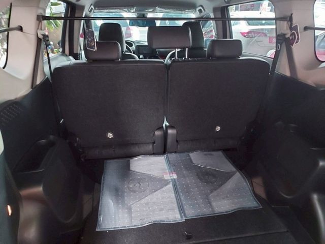 ~I-KEY~恆溫~8 安~車道偏移~循跡防滑~多功能影音~場內同款車多台~歡迎預約賞車~輕鬆全額貸~  第11張相片