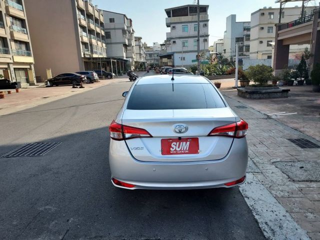 ~雙安~恆溫~循跡防滑~ISOFIT~場內同款車多台~歡迎預約賞車~輕鬆全額貸~  第6張相片