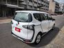 I-KEY~車門感應~多功能影音~循跡防滑~衛星導航~雙安~場內同款車多台~歡迎預約賞車~輕鬆全額貸~  第4張縮圖