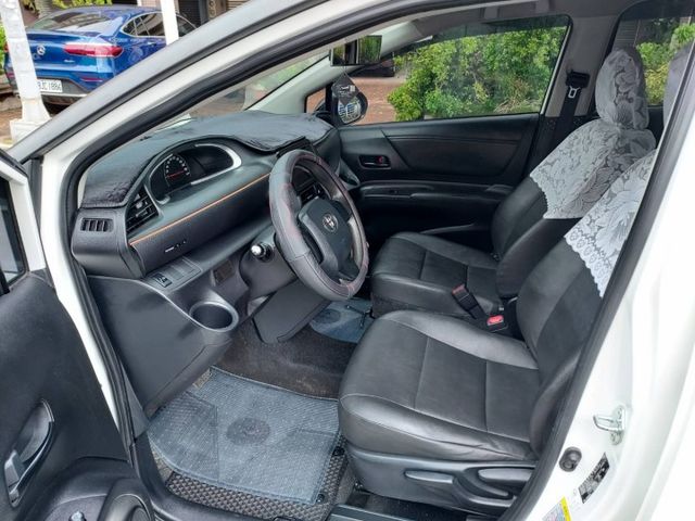 ~i-key~雙安~ABS~循跡防滑~摸門~空間大內裝美~同款車場內多台~歡迎預約賞車~輕鬆全額貸~  第9張相片