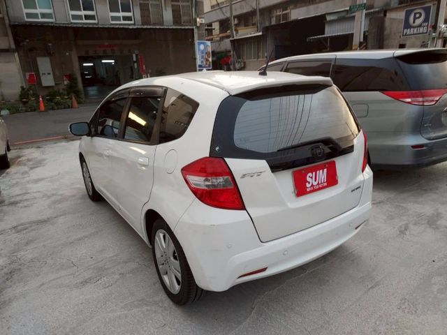 ~定速~雙安~ABS~場內同款車多台~歡迎預約賞車~輕鬆全額貸~  第5張相片