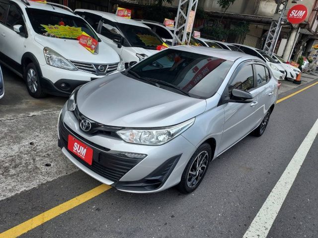 加碼贈送全新安卓機~7顆安全氣囊~循跡防滑~場內同款車多台~歡迎預約賞車~輕鬆全額貸~  第2張相片