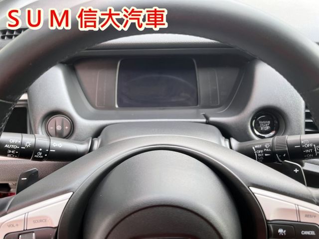 2021汽油版.一手在地車.超低里程.里程保證.全車原鈑件.有YES認證.可全貸  第18張相片