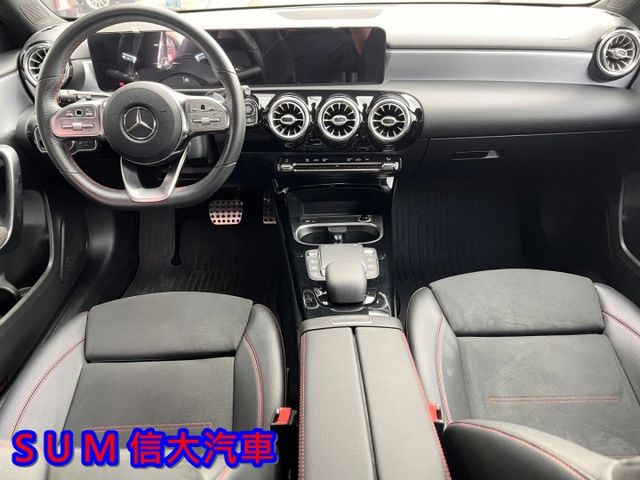 21年式單寧藍.有23P .4門摸門.一手車.里程保證.定速.原廠保養.膝部氣囊.數位儀表.盲點.前後雷達顯示.換檔撥片  第9張相片