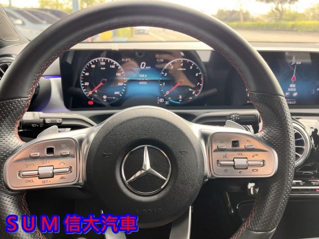 21年式單寧藍.有23P .4門摸門.一手車.里程保證.定速.原廠保養.膝部氣囊.數位儀表.盲點.前後雷達顯示.換檔撥片  第12張相片