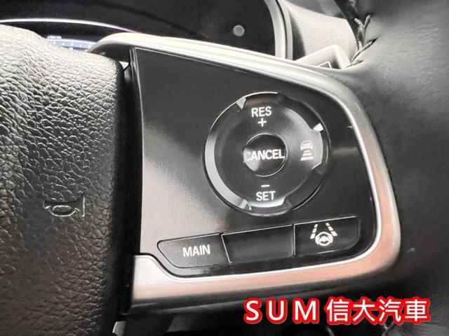 S頂級版.天窗.感應式電尾門.一手車.原廠保養.有YES認證.有保固  第15張相片