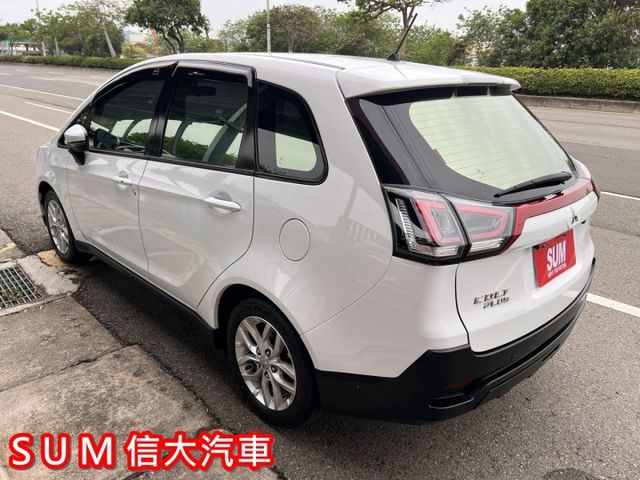 一手車.里程保證.原廠保固.有YES認證.省油好開.空間大  第5張相片