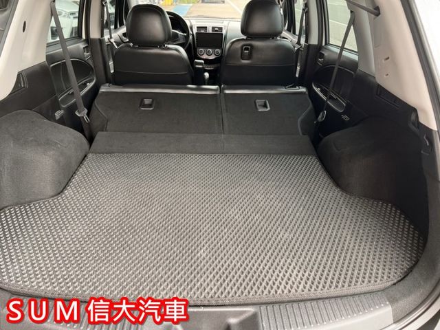 一手車.里程保證.原廠保固.有YES認證.省油好開.空間大  第8張相片