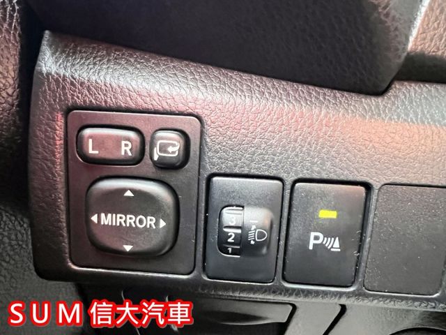 一手車.里程保證.有YES認證有保固.全車原鈑件  第15張相片