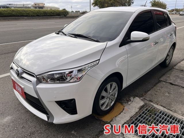 市區最佳代步車.萬年不敗神車.1.5豪華版.有恆溫有ikey+摸門.里程保證  第4張相片