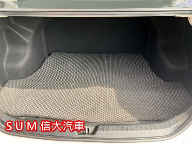 一手女用車.有認證.有保固.有保障.有鋁圈.有電折.  第8張相片