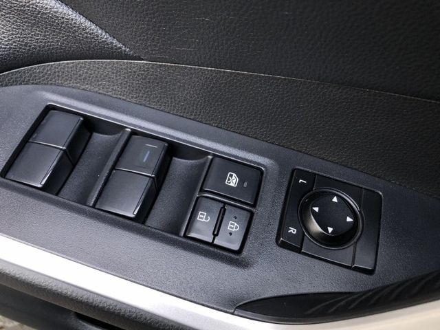 RAV4  第9張相片