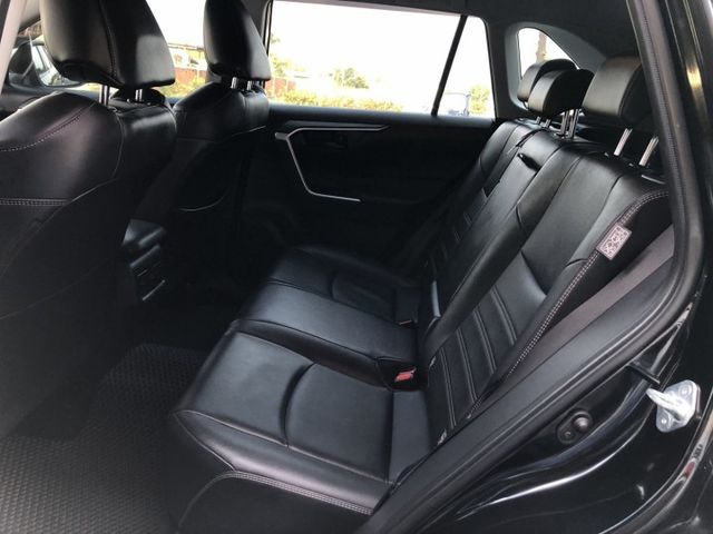 RAV4  第17張相片