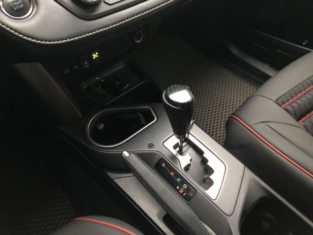 RAV4  第13張相片