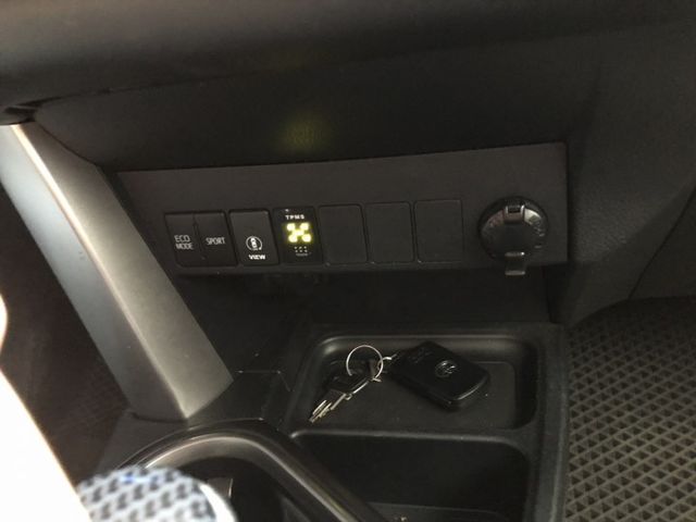 RAV4  第14張相片