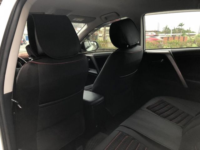 RAV4  第15張相片