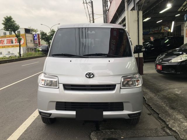 TOWN ACE VAN  第2張相片