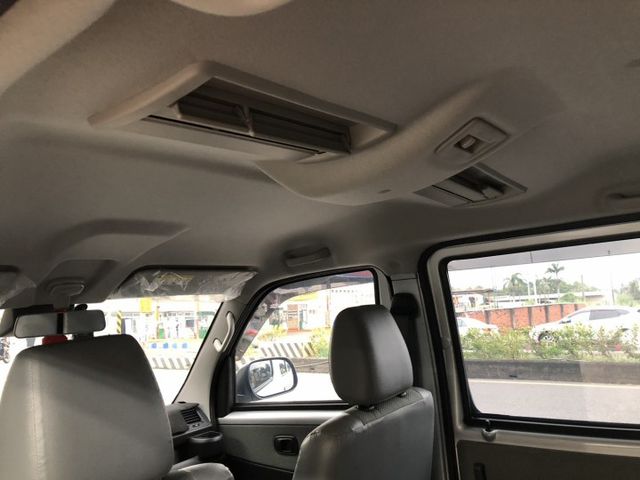 TOWN ACE VAN  第16張相片