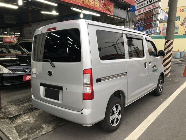 TOWN ACE VAN  第18張相片