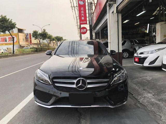 C-CLASS SEDAN W205  第2張相片