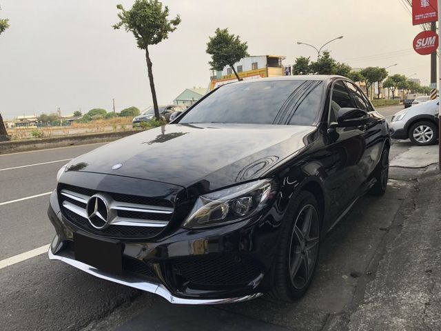 C-CLASS SEDAN W205  第4張相片