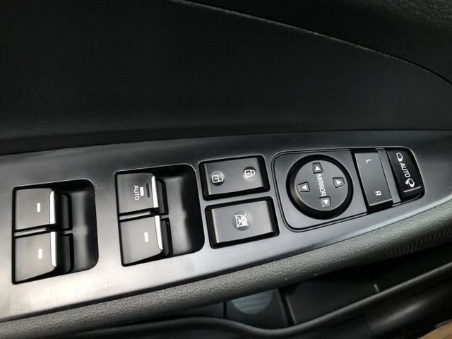 TUCSON  第6張相片