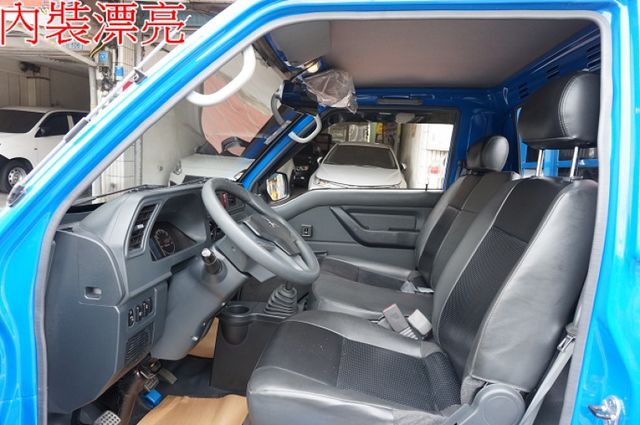 得利卡貨車.一手車.只跑9萬.全程原廠保養.全車100%原鈑件.車美如新.零頭款.可全額貸  第7張相片