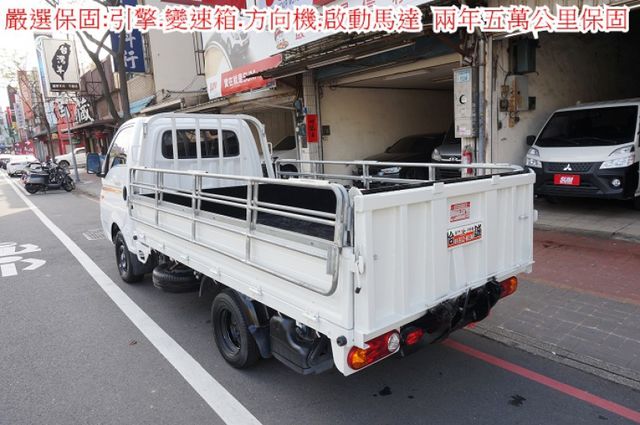 現代小霸王貨車(自排.4尺尾門).一手車.只跑2萬.全車100%原鈑件.原廠保固中.零頭款.可全額貸  第4張相片