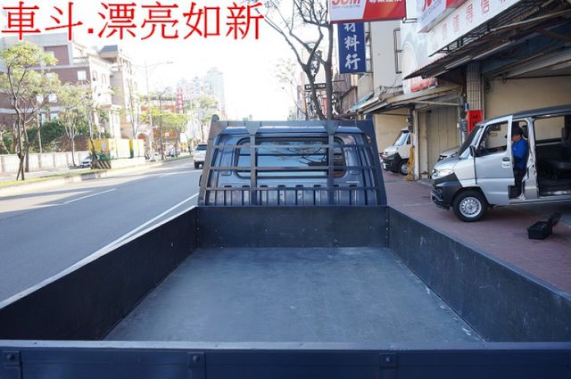 得利卡貨車.一手車.只跑5萬.全程原廠保養.全車100%原鈑件.原廠保固中.零頭款.可全額貸  第5張相片