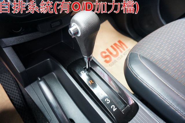 一手車.只跑3萬.全程原廠保養.全車100%原版件.車美如新.零頭款.可全額貸  第15張相片