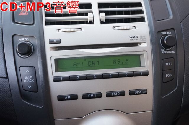 G版.女用一手車.只跑17萬.全程原廠保養.全車100%原版件.車美如新.零頭款.可全額貸  第17張相片