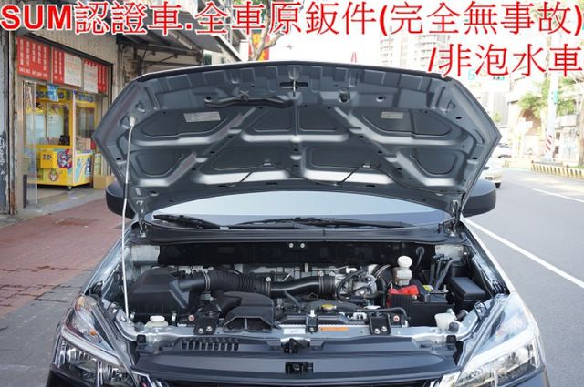 一手車.只跑1萬.全程原廠保養.全車100%原版件.車美如新.零頭款.可全額貸  第9張相片