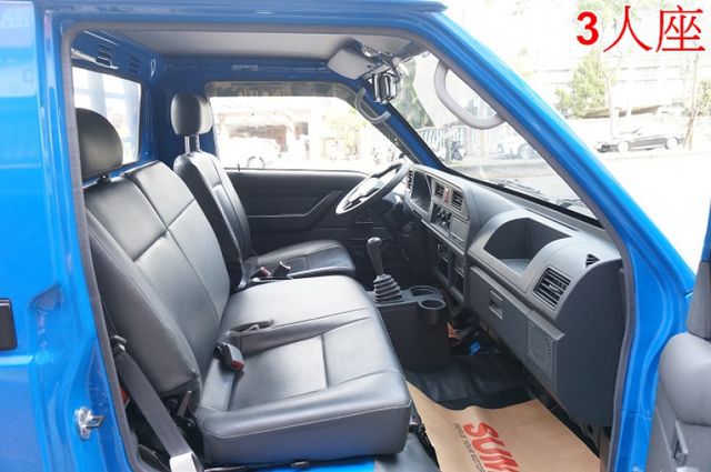 得利卡貨車.一手車.只跑1萬.里程保證.全車100%原鈑件.車美如新.零頭款.可全額貸  第8張相片