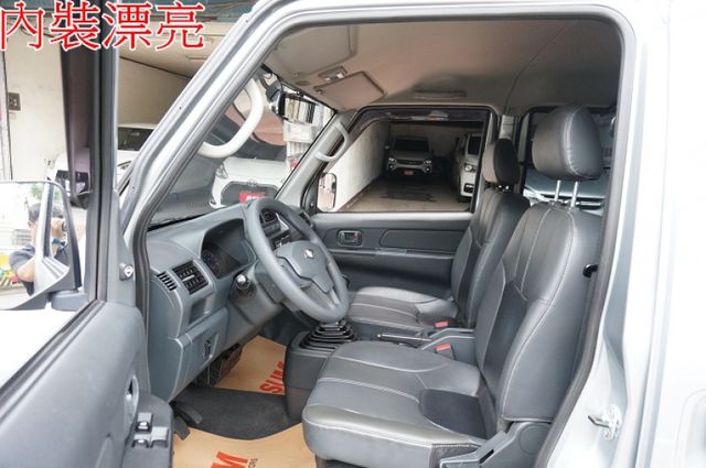 菱利廂車A180.2人座.一手車.只跑5萬.全程原廠保養.全車100%原鈑件.車美如新.零頭款.可全額貸  第6張相片