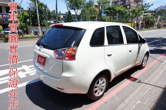 女用一手車.只跑5萬.里程保證.全車100%原版件.車美如新.零頭款.可全額貸  第4張相片