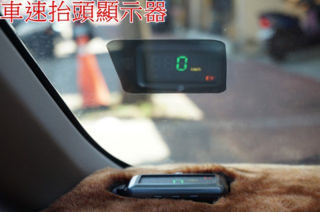 女用一手車.只跑5萬.里程保證.全車100%原版件.車美如新.零頭款.可全額貸  第17張相片