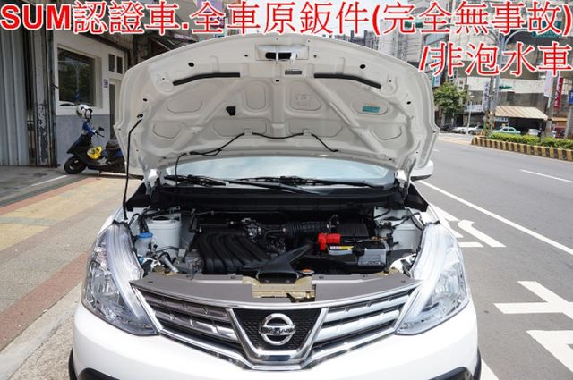 一手車.只跑6萬.里程保證.全車100%原鈑件.車美如新.零頭款.可全額貸  第9張相片