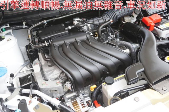 一手車.只跑6萬.里程保證.全車100%原鈑件.車美如新.零頭款.可全額貸  第11張相片