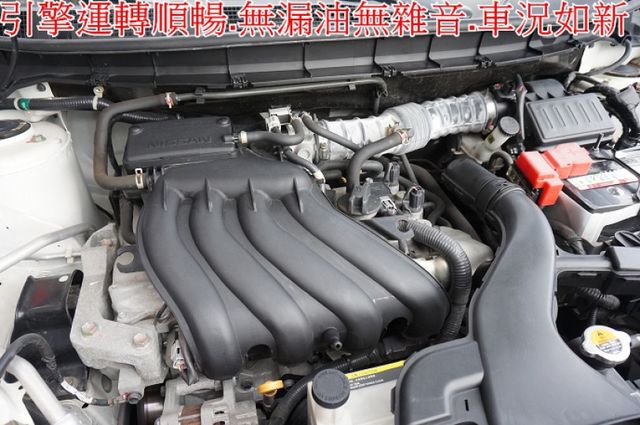 I-KEY.恆溫.盲點.藍芽.抬頭顯示器.女用一手車.只跑4萬.全車100%原鈑件.車美如新.零頭款.可全額貸  第11張相片