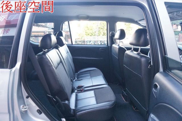 一手車.只跑2萬.里程保證.全車100%原版件.車美如新.零頭款.可全額貸  第7張相片