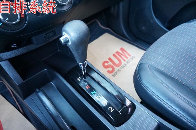 一手車.只跑2萬.里程保證.全車100%原版件.車美如新.零頭款.可全額貸  第14張相片