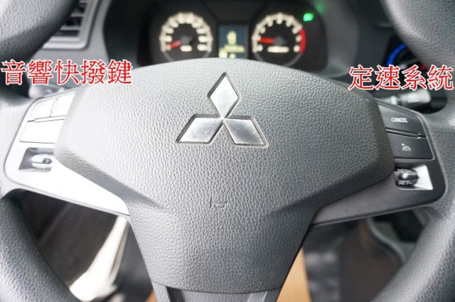 得利卡貨車(自排.電動尾門).一手車.只跑5萬.里程保證.全車100%原鈑件.車美如新.零頭款.可全額貸  第16張相片