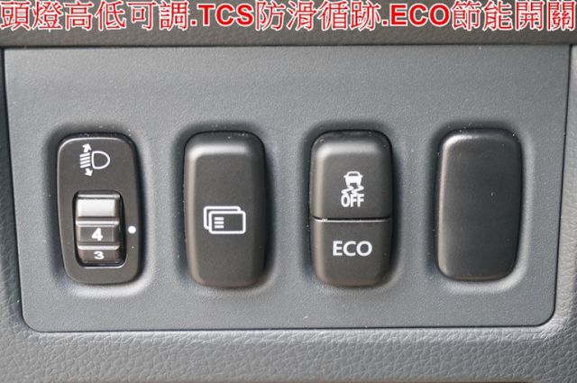 得利卡貨車(自排).一手車.只跑9千.里程保證.全車100%原鈑件.車美如新.原廠保固中.零頭款.可全額貸  第16張相片