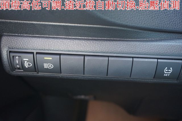 9安.ACC跟車.LTA車道循跡.一手車.只跑1萬.全車100%原鈑件.原廠保固中.零頭款.可全貸  第16張相片