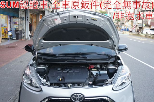 八氣囊.車道偏移.前車碰撞預警.一手車.只跑4萬.全車100%原鈑件.原廠保固中.零頭款.可全貸  第9張相片