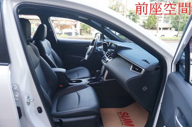 一手車.只跑1萬.全程原廠保養.全車100%原鈑件.車美如新.原廠保固中.零頭款.可全額貸  第6張相片
