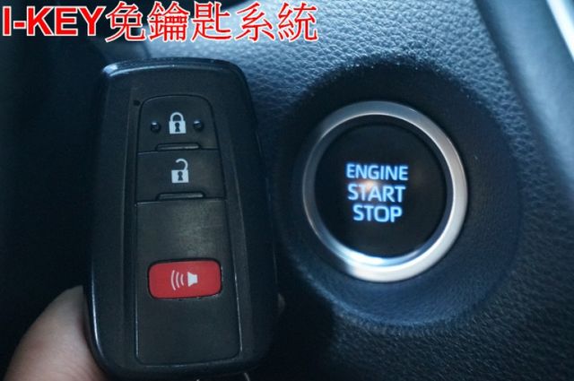 一手車.只跑1萬.全程原廠保養.全車100%原鈑件.車美如新.原廠保固中.零頭款.可全額貸  第13張相片
