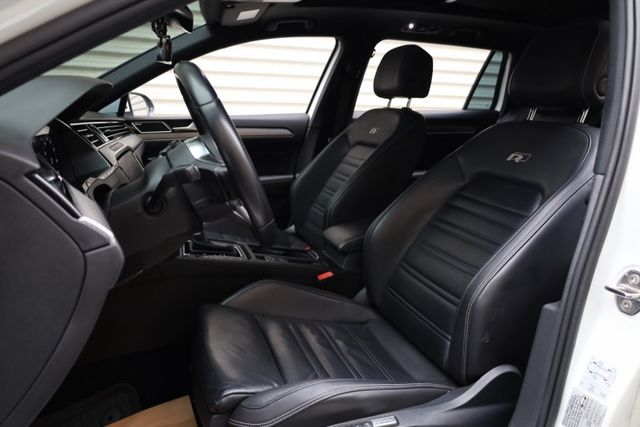 330TSI RL版 30 Million Edition 一手車 原鈑件 跑8.2萬公里 原廠保養 里程保證  第10張相片
