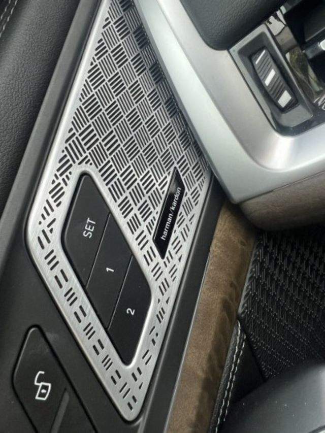 sDrive20i xLine版 一手車 原鈑件 跑2.9萬公里 原廠保養 里程保證 新車保固中  第8張相片